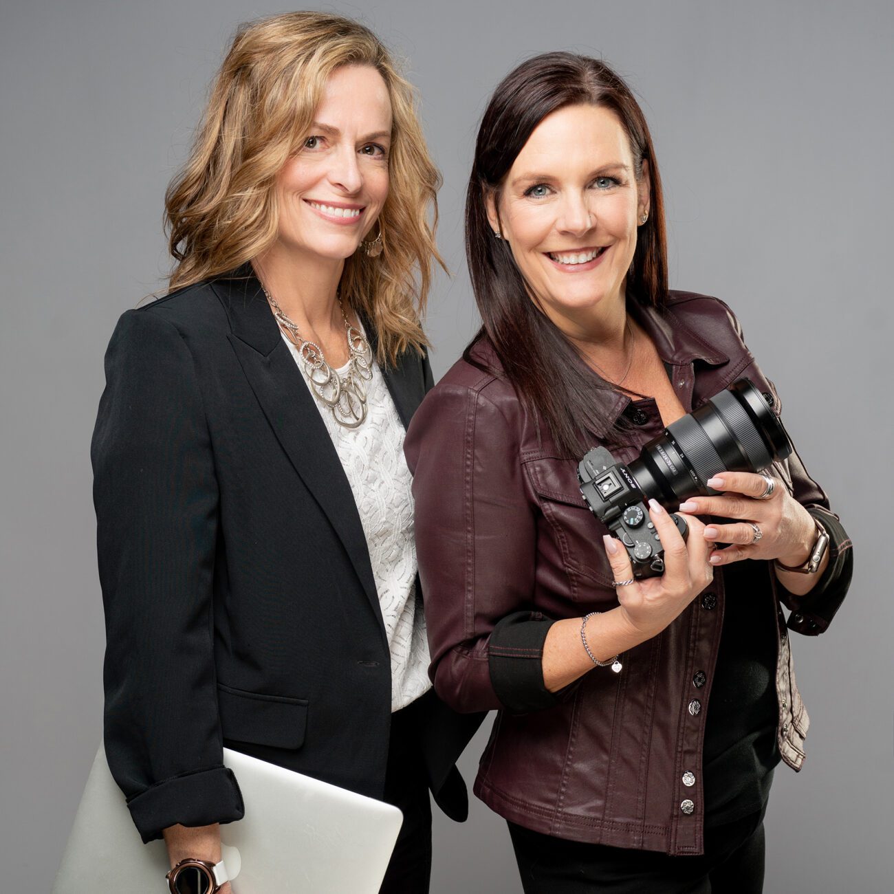 Kelly and Debbie Professional Photographer Team Springboro Ohio